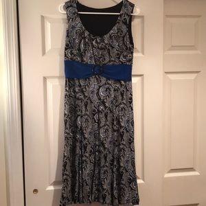 Sleeveless Midi Dress
